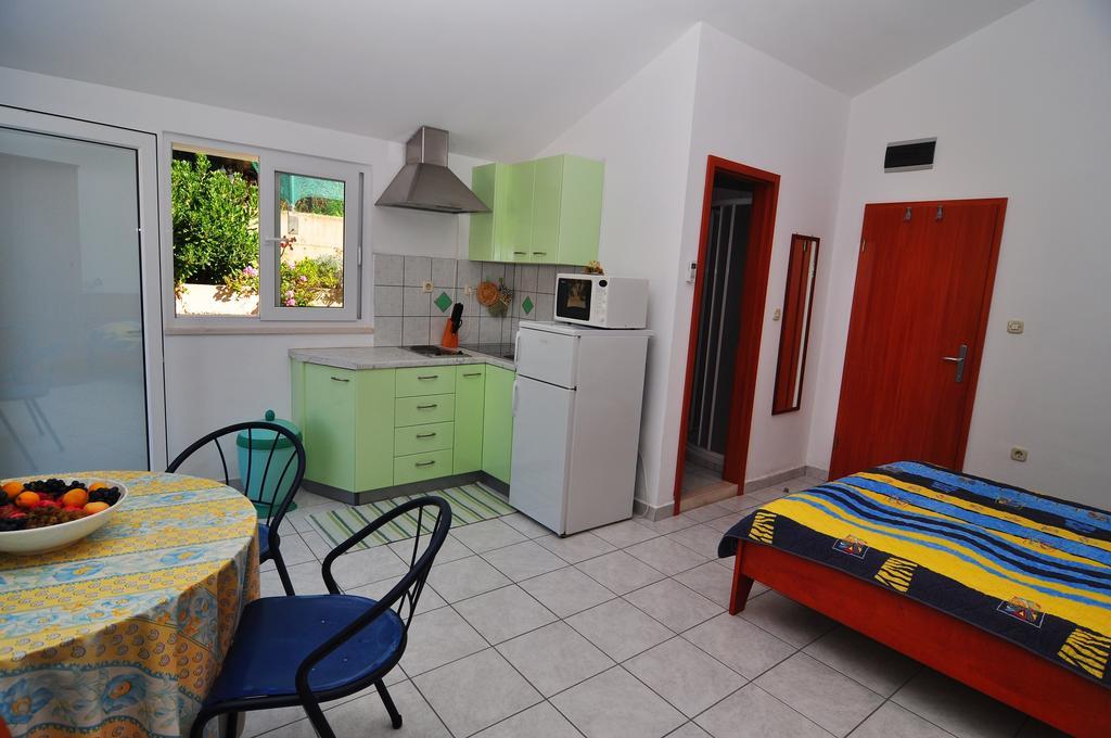 Apartments Livia Lastovo Szoba fotó