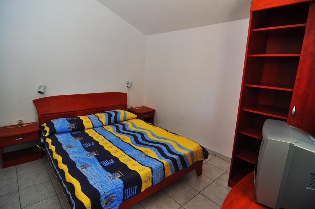 Apartments Livia Lastovo Szoba fotó